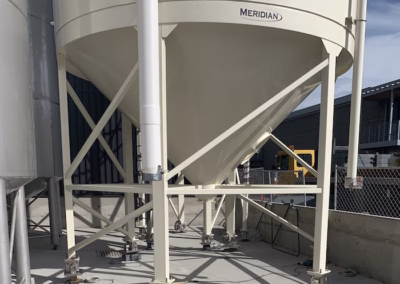 Silo on load cells