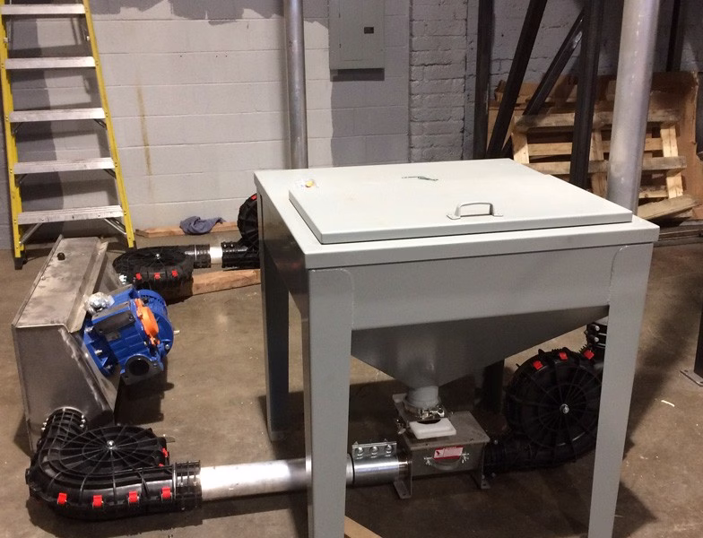 Chain disk coming out of specialty hopper
