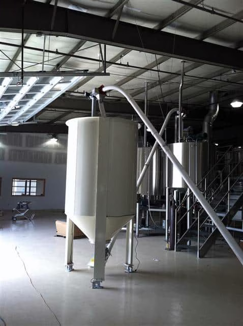 Tank and hopper scale